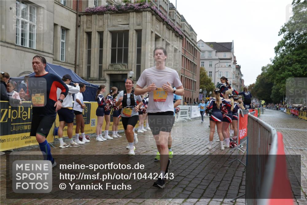 13.09.2026 - Kiel Lauf Yannick Fuchs http://msf.ph/oto/10442443 13.09.2026 11:55:35 Ziel  meine-sportfotos.de