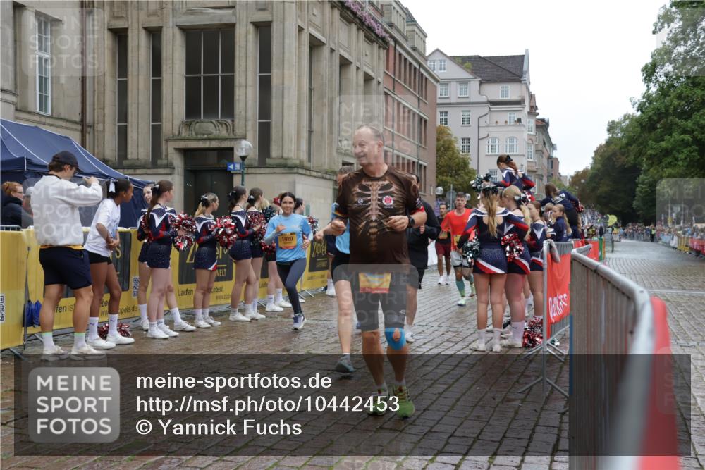 13.09.2026 - Kiel Lauf Yannick Fuchs http://msf.ph/oto/10442453 13.09.2026 11:55:39 Ziel  meine-sportfotos.de