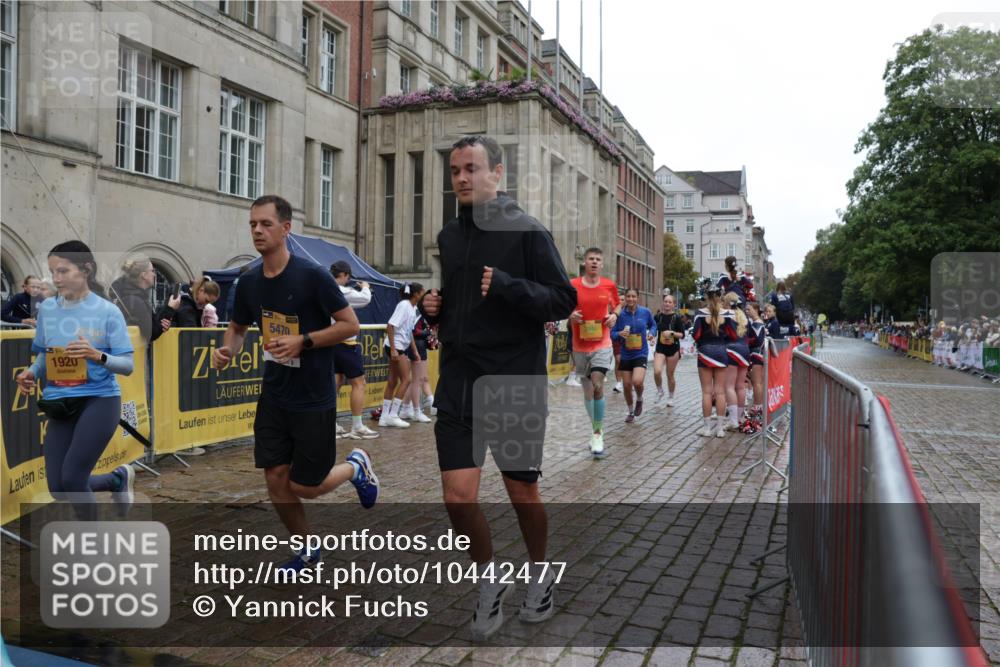 13.09.2026 - Kiel Lauf Yannick Fuchs http://msf.ph/oto/10442477 13.09.2026 11:55:41 Ziel  meine-sportfotos.de