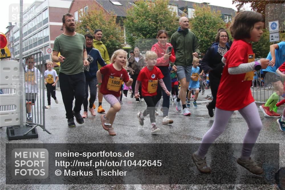 13.09.2026 - Kiel Lauf Markus Tischler http://msf.ph/oto/10442645 13.09.2026 08:35:02 Fleethörn 10438, 6479, 38, 1808, 425 meine-sportfotos.de
