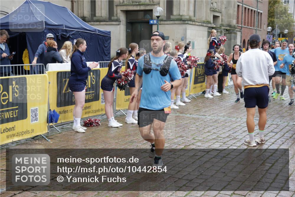 13.09.2026 - Kiel Lauf Yannick Fuchs http://msf.ph/oto/10442854 13.09.2026 11:56:27 Ziel  meine-sportfotos.de