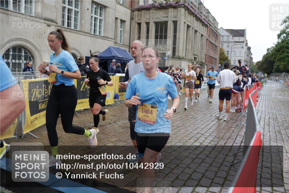 13.09.2026 - Kiel Lauf Yannick Fuchs http://msf.ph/oto/10442929 13.09.2026 11:56:34 Ziel  meine-sportfotos.de