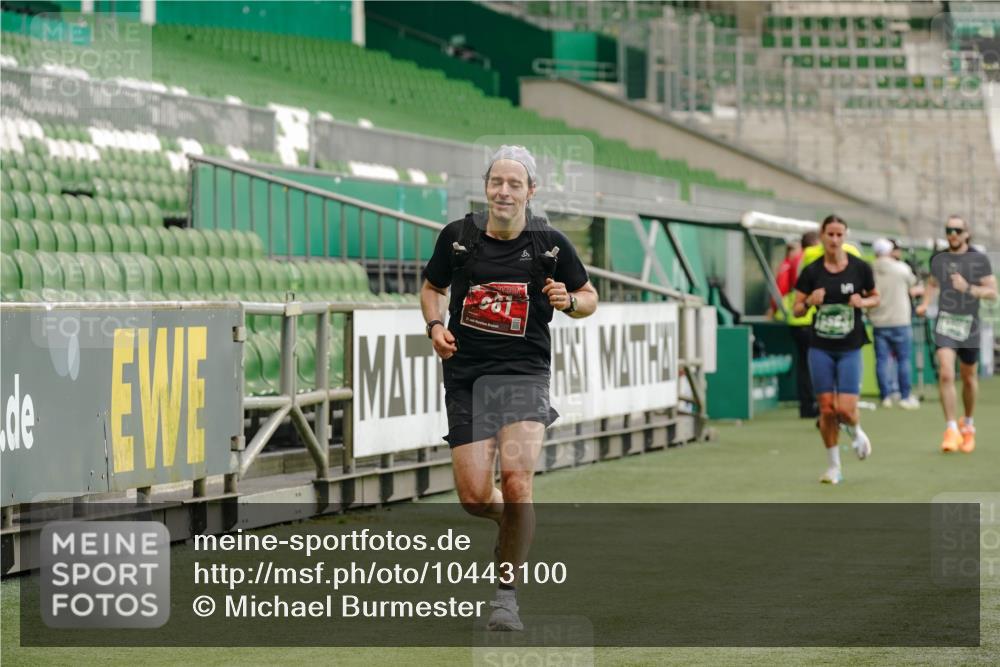 13.09.2026 - 21. swb-Marathon Bremen Michael Burmester http://msf.ph/oto/10443100 13.09.2026 12:44:15 Laufen im Stadion 339, 493, 623, 678, 681, 715, 819, 969, 1264, 1301, 1335, 1372, 1498, 1562, 1696, 1745, 1770, 1879, 1921, 1937, 1975, 2098, 2651, 2683, 3251, 3500, 3584, 3688, 4096, 4118, 4328, 4739, 4904, 5143, 5199, 5316, 5369, 5601, 5663, 5776, 5996, 6359, 6579, 6973, 7015, 7170, 7206, 7265, 7715, 7841, 7950, 8028, 8689, 8749, 8850, 8994, 9137, 9153, 9200, 9233, 9533, 9849, 13063, 13168, 13237, 126, 371, 453, 603, 640, 650, 671, 735, 744, 862, 912, 957, 1136, 1411, 1822 meine-sportfotos.de