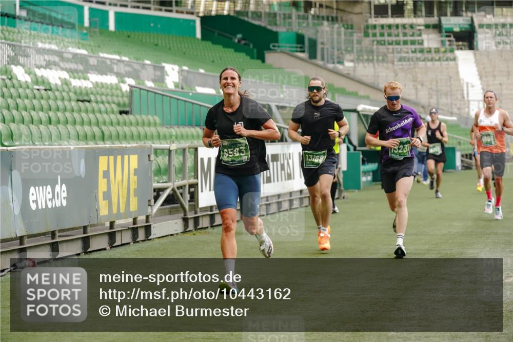 13.09.2026 - 21. swb-Marathon Bremen Michael Burmester http://msf.ph/oto/10443162 13.09.2026 12:44:20 Laufen im Stadion 339, 493, 623, 678, 681, 715, 819, 969, 1264, 1301, 1335, 1372, 1498, 1562, 1696, 1770, 1879, 1921, 1937, 1975, 2098, 2651, 2683, 3092, 3251, 3500, 3584, 3609, 3688, 4096, 4118, 4328, 4739, 4904, 5143, 5199, 5316, 5369, 5601, 5663, 5776, 5996, 6359, 6579, 6973, 7015, 7170, 7206, 7265, 7715, 7841, 7950, 8028, 8689, 8749, 8850, 9137, 9153, 9200, 9233, 9533, 9583, 9849, 13063, 13168, 13237, 126, 371, 453, 603, 640, 650, 671, 735, 744, 862, 912, 957, 1136, 1411, 1822 meine-sportfotos.de