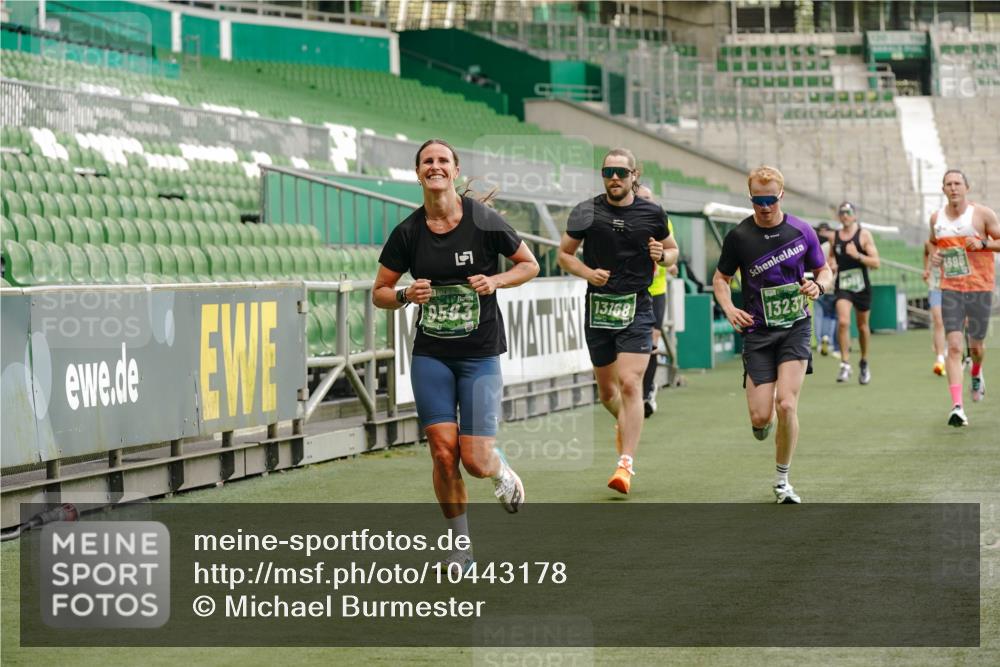 13.09.2026 - 21. swb-Marathon Bremen Michael Burmester http://msf.ph/oto/10443178 13.09.2026 12:44:20 Laufen im Stadion 339, 493, 623, 678, 681, 715, 819, 969, 1264, 1301, 1335, 1372, 1498, 1562, 1696, 1770, 1879, 1921, 1937, 1975, 2098, 2651, 2683, 3092, 3251, 3500, 3584, 3609, 3688, 4096, 4118, 4328, 4739, 4904, 5143, 5199, 5316, 5369, 5601, 5663, 5776, 5996, 6359, 6579, 6973, 7015, 7170, 7206, 7265, 7715, 7841, 7950, 8028, 8689, 8749, 8850, 9137, 9153, 9200, 9233, 9533, 9583, 9849, 13063, 13168, 13237, 126, 371, 453, 603, 640, 650, 671, 735, 744, 862, 912, 957, 1136, 1411, 1822 meine-sportfotos.de