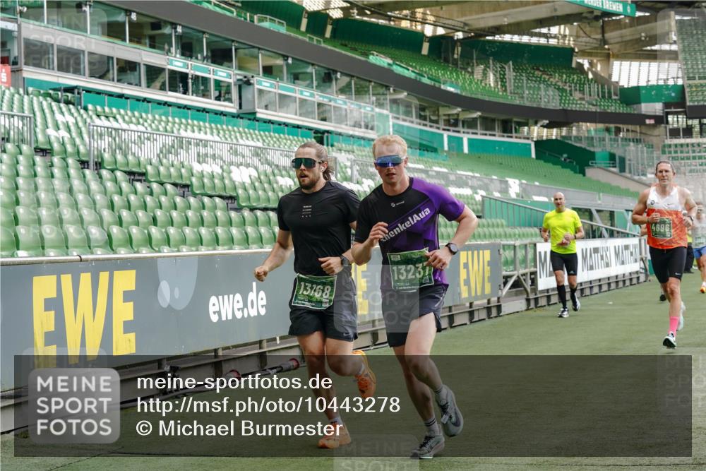 13.09.2026 - 21. swb-Marathon Bremen Michael Burmester http://msf.ph/oto/10443278 13.09.2026 12:44:23 Laufen im Stadion 280, 339, 493, 623, 678, 681, 715, 819, 969, 1264, 1301, 1335, 1372, 1498, 1562, 1696, 1770, 1921, 1937, 1975, 2098, 2683, 3092, 3251, 3500, 3584, 3609, 3688, 4096, 4118, 4328, 4739, 4904, 5143, 5199, 5316, 5369, 5601, 5663, 5776, 5996, 6359, 6579, 6973, 7015, 7170, 7206, 7265, 7715, 7841, 7950, 8028, 8689, 8749, 8850, 9137, 9153, 9200, 9233, 9583, 9849, 13063, 13168, 13237, 126, 371, 453, 603, 640, 650, 671, 735, 744, 862, 912, 957, 1136, 1411, 1822 meine-sportfotos.de
