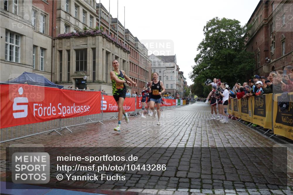 13.09.2026 - Kiel Lauf Yannick Fuchs http://msf.ph/oto/10443286 13.09.2026 12:00:00 Ziel 879, 12244 meine-sportfotos.de