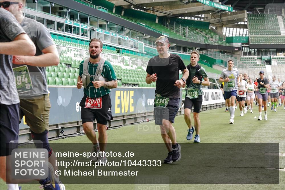 13.09.2026 - 21. swb-Marathon Bremen Michael Burmester http://msf.ph/oto/10443333 13.09.2026 13:07:26 Laufen im Stadion 109, 132, 156, 287, 303, 310, 372, 430, 454, 489, 551, 578, 607, 613, 682, 716, 784, 800, 808, 809, 831, 834, 846, 911, 922, 1083, 1173, 1189, 1205, 1210, 1285, 1322, 1364, 1365, 1369, 1387, 1395, 1437, 1532, 1545, 1574, 1600, 1688, 1823, 1831, 1841, 1848, 1854, 1871, 1909, 1926, 1938, 2003, 2070, 2090, 2215, 2219, 2275, 2283, 2318, 2355, 2356, 2366, 2393, 2405, 2440, 2492, 2565, 2611, 2699, 2707, 2721, 2731, 2755, 2782, 2802, 2818, 2831, 2866, 2902, 2911, 2949, 2960 meine-sportfotos.de
