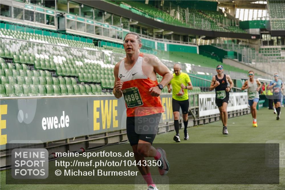 13.09.2026 - 21. swb-Marathon Bremen Michael Burmester http://msf.ph/oto/10443350 13.09.2026 12:44:25 Laufen im Stadion 280, 339, 493, 623, 678, 681, 715, 819, 969, 1264, 1301, 1335, 1372, 1498, 1562, 1696, 1770, 1921, 1937, 1975, 2098, 2683, 3092, 3251, 3500, 3584, 3609, 3688, 4096, 4118, 4328, 4739, 4904, 5143, 5199, 5316, 5369, 5601, 5663, 5776, 5996, 6359, 6579, 6973, 7015, 7170, 7206, 7265, 7715, 7841, 7950, 8028, 8689, 8749, 8850, 9137, 9153, 9200, 9233, 9583, 9849, 13063, 13168, 13237, 126, 371, 453, 603, 640, 650, 671, 735, 744, 862, 912, 957, 1136, 1411, 1822 meine-sportfotos.de