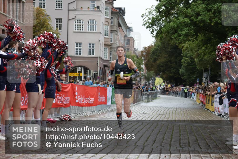 13.09.2026 - Kiel Lauf Yannick Fuchs http://msf.ph/oto/10443423 13.09.2026 12:03:48 Ziel 8608, 11804 meine-sportfotos.de
