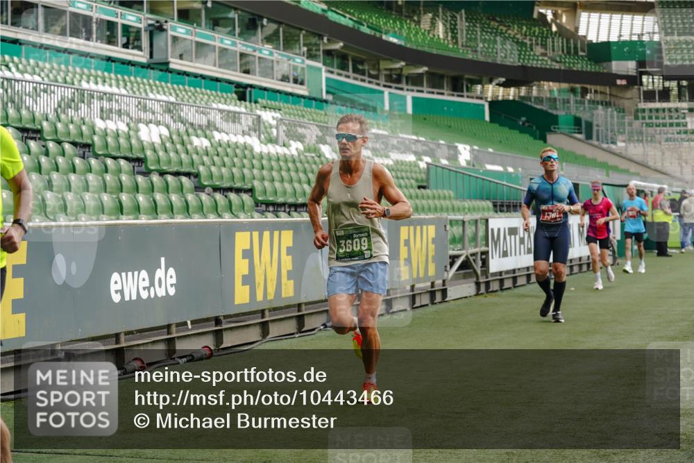13.09.2026 - 21. swb-Marathon Bremen Michael Burmester http://msf.ph/oto/10443466 13.09.2026 12:44:29 Laufen im Stadion 280, 339, 493, 623, 678, 681, 715, 819, 969, 1264, 1301, 1335, 1372, 1498, 1696, 1770, 1921, 1937, 1975, 2020, 2098, 2683, 3092, 3271, 3500, 3609, 3688, 4118, 4328, 4739, 4904, 5092, 5143, 5199, 5316, 5369, 5601, 5776, 5996, 6359, 6579, 6973, 7015, 7170, 7206, 7265, 7715, 7841, 7950, 8028, 8689, 8749, 8850, 9129, 9137, 9153, 9200, 9233, 9583, 9849, 13063, 13168, 13237, 126, 371, 453, 603, 640, 650, 671, 735, 744, 862, 912, 957, 1136, 1411, 1822, 1850 meine-sportfotos.de
