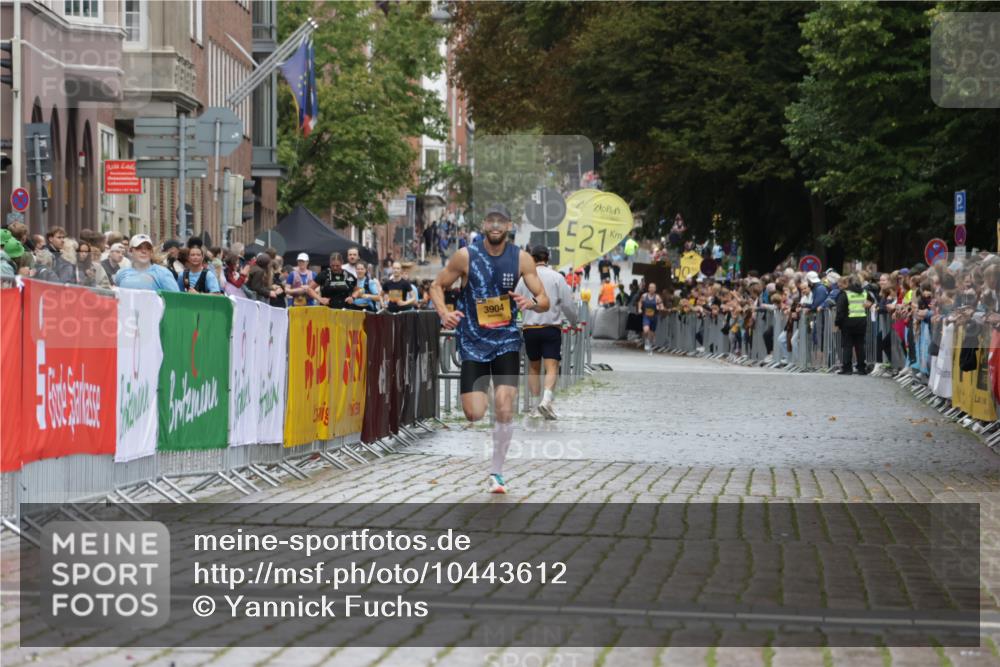 13.09.2026 - Kiel Lauf Yannick Fuchs http://msf.ph/oto/10443612 13.09.2026 12:09:24 Ziel 3904, 1201 meine-sportfotos.de