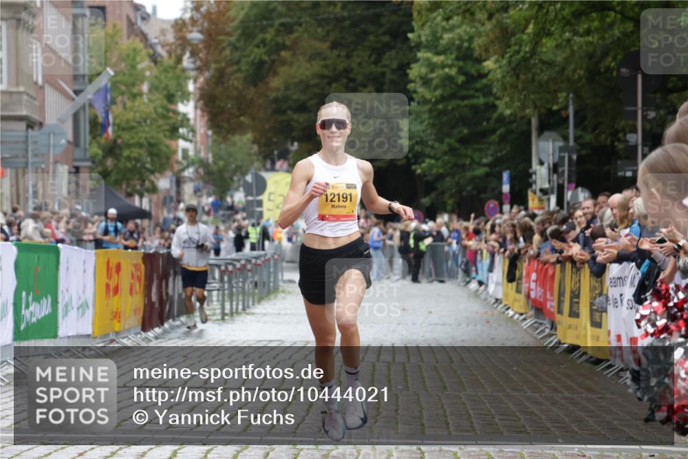 13.09.2026 - Kiel Lauf Yannick Fuchs http://msf.ph/oto/10444021 13.09.2026 12:11:23 Ziel 2631, 1373, 1949, 2327, 2457, 4710, 11322, 12191, 4347 meine-sportfotos.de