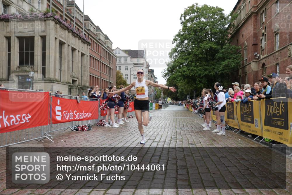 13.09.2026 - Kiel Lauf Yannick Fuchs http://msf.ph/oto/10444061 13.09.2026 12:11:26 Ziel 2631, 1373, 1949, 2327, 2457, 4710, 11322, 12191, 4347, 8609, 11504, 2457 meine-sportfotos.de