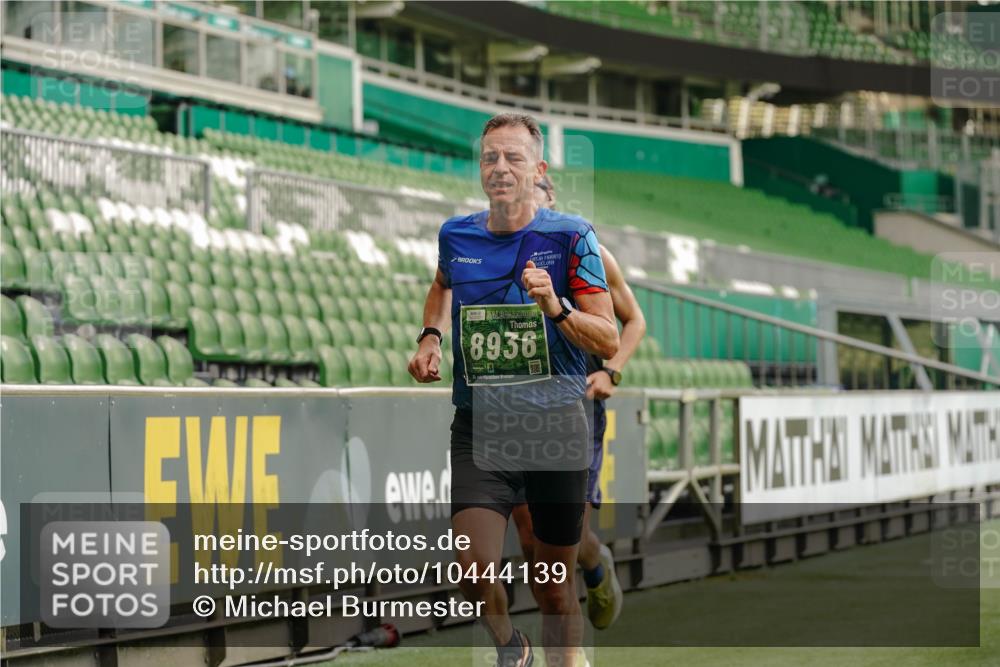 13.09.2026 - 21. swb-Marathon Bremen Michael Burmester http://msf.ph/oto/10444139 13.09.2026 12:44:59 Laufen im Stadion 280, 339, 474, 493, 508, 623, 678, 681, 715, 788, 969, 1017, 1264, 1277, 1301, 1335, 1372, 1498, 1696, 1770, 1937, 1975, 2020, 2098, 3092, 3271, 3500, 3609, 4110, 4118, 4157, 4328, 4739, 4904, 5092, 5143, 5369, 5601, 5776, 5996, 6579, 6918, 6973, 7015, 7170, 7206, 7265, 7478, 7715, 7841, 7950, 8028, 8054, 8096, 8850, 8936, 9070, 9129, 9137, 9273, 9306, 9583, 9642, 13063, 13168, 13237, 126, 371, 603, 640, 650, 671, 735, 744, 912, 957, 1136, 1411, 1667, 1822, 1850 meine-sportfotos.de