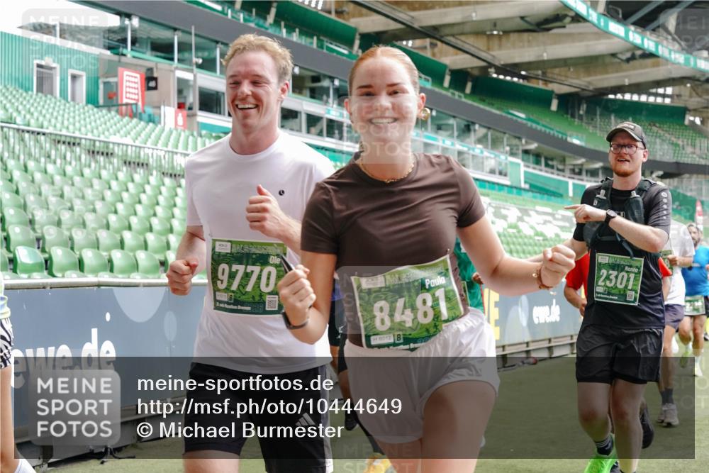 13.09.2026 - 21. swb-Marathon Bremen Michael Burmester http://msf.ph/oto/10444649 13.09.2026 13:07:46 Laufen im Stadion 132, 156, 303, 310, 372, 489, 551, 607, 682, 716, 800, 808, 809, 831, 834, 846, 884, 911, 922, 1083, 1124, 1173, 1189, 1205, 1210, 1285, 1289, 1322, 1364, 1365, 1369, 1387, 1395, 1437, 1532, 1545, 1559, 1600, 1688, 1823, 1831, 1841, 1848, 1854, 1871, 1899, 1926, 1938, 2003, 2041, 2070, 2090, 2215, 2219, 2229, 2275, 2283, 2318, 2356, 2366, 2405, 2440, 2492, 2565, 2611, 2635, 2699, 2707, 2721, 2727, 2731, 2755, 2782, 2802, 2818, 2831, 2866, 2902, 2911, 2930, 2949, 2960 meine-sportfotos.de