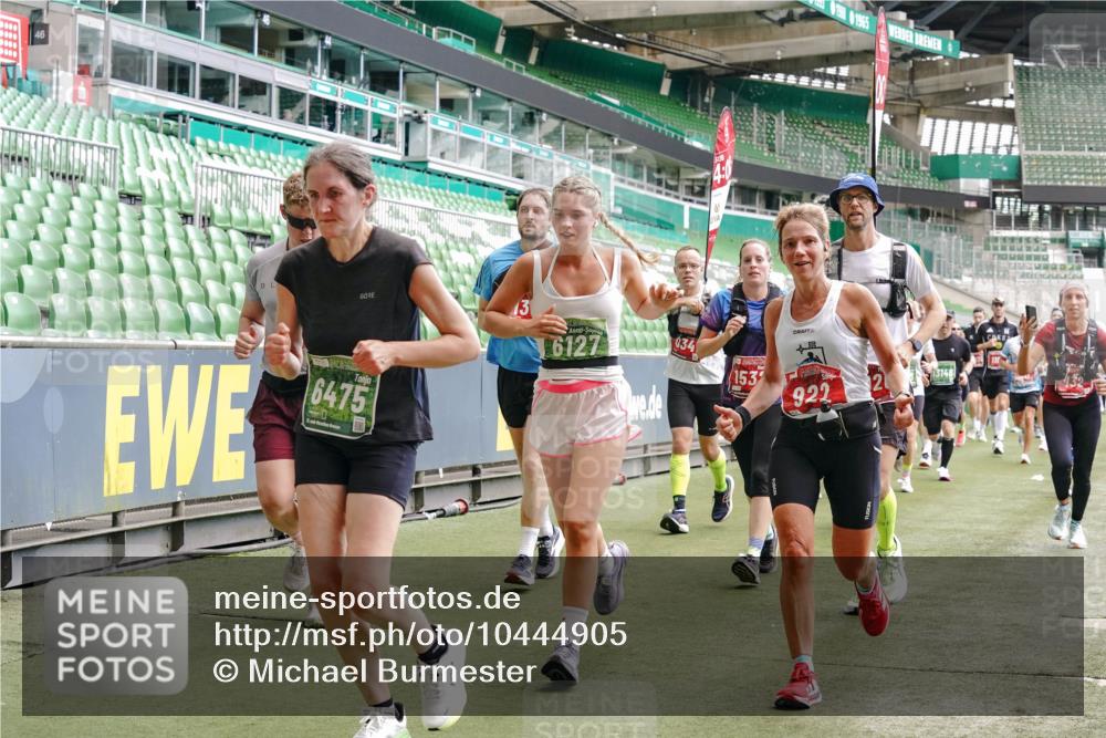 13.09.2026 - 21. swb-Marathon Bremen Michael Burmester http://msf.ph/oto/10444905 13.09.2026 13:07:51 Laufen im Stadion 132, 156, 310, 372, 489, 551, 607, 682, 716, 800, 808, 809, 831, 834, 846, 884, 911, 922, 1083, 1124, 1173, 1189, 1205, 1210, 1285, 1289, 1322, 1364, 1369, 1387, 1395, 1437, 1532, 1545, 1559, 1600, 1688, 1831, 1841, 1848, 1854, 1871, 1899, 1926, 1938, 2003, 2041, 2070, 2090, 2215, 2219, 2229, 2275, 2283, 2318, 2356, 2366, 2405, 2440, 2467, 2492, 2565, 2611, 2635, 2699, 2707, 2721, 2727, 2731, 2755, 2782, 2802, 2818, 2831, 2866, 2897, 2902, 2911, 2930, 2949, 2960 meine-sportfotos.de