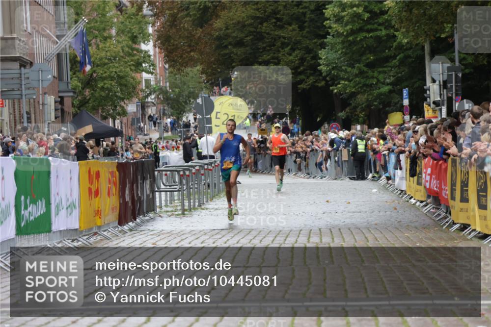13.09.2026 - Kiel Lauf Yannick Fuchs http://msf.ph/oto/10445081 13.09.2026 12:14:27 Ziel 2565, 9253, 10912, 11085, 6182, 10208, 10912, 7208, 9316, 663, 2109, 10160 meine-sportfotos.de