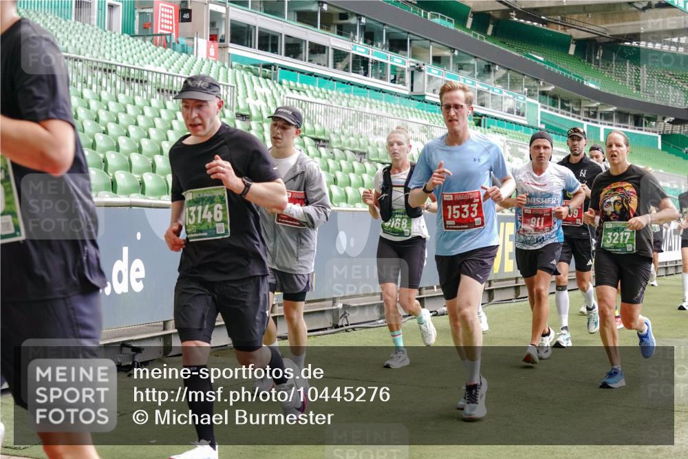 13.09.2026 - 21. swb-Marathon Bremen Michael Burmester http://msf.ph/oto/10445276 13.09.2026 13:07:56 Laufen im Stadion 132, 156, 310, 372, 489, 551, 607, 682, 716, 800, 808, 809, 831, 834, 846, 884, 911, 922, 1083, 1124, 1173, 1189, 1205, 1210, 1285, 1289, 1322, 1364, 1369, 1387, 1395, 1437, 1532, 1545, 1559, 1600, 1688, 1831, 1841, 1848, 1854, 1871, 1899, 1926, 1938, 2003, 2041, 2070, 2090, 2215, 2219, 2229, 2283, 2318, 2366, 2380, 2405, 2440, 2467, 2492, 2565, 2611, 2635, 2699, 2707, 2721, 2727, 2731, 2755, 2782, 2802, 2818, 2831, 2841, 2866, 2897, 2911, 2930, 2949, 2960 meine-sportfotos.de