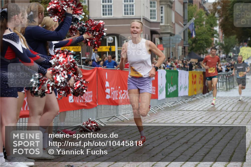 13.09.2026 - Kiel Lauf Yannick Fuchs http://msf.ph/oto/10445818 13.09.2026 12:16:07 Ziel 12683, 2562, 3194, 10494, 11267, 12309, 1555, 10976, 3970 meine-sportfotos.de