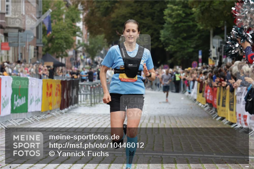 13.09.2026 - Kiel Lauf Yannick Fuchs http://msf.ph/oto/10446012 13.09.2026 12:16:23 Ziel 1555, 7260, 10976, 1555, 2562, 11267, 12309, 12683, 169, 9055, 2562, 10494, 12309 meine-sportfotos.de