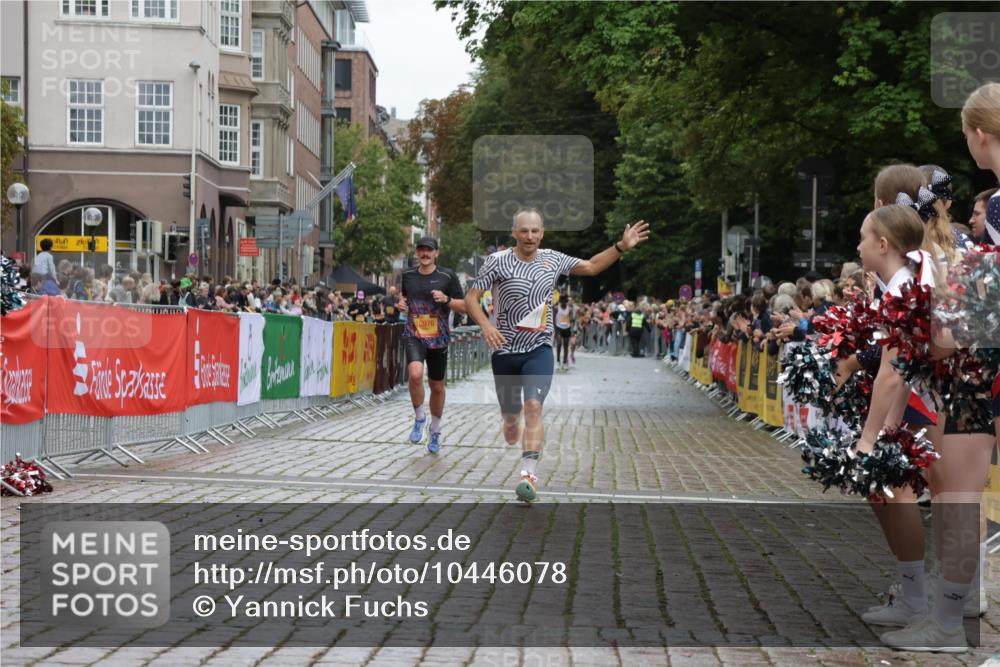 13.09.2026 - Kiel Lauf Yannick Fuchs http://msf.ph/oto/10446078 13.09.2026 12:16:35 Ziel 169, 7260, 9055, 1555, 10976, 12683, 3365, 3971, 7833, 11267, 12683 meine-sportfotos.de