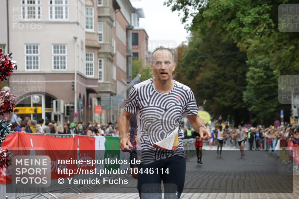 13.09.2026 - Kiel Lauf Yannick Fuchs http://msf.ph/oto/10446114 13.09.2026 12:16:38 Ziel 169, 7260, 9055, 1555, 7260, 10976, 3365, 3971, 7833, 11267, 12683 meine-sportfotos.de