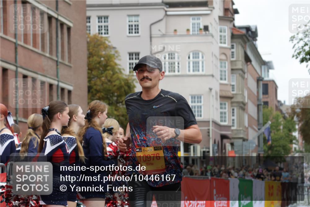 13.09.2026 - Kiel Lauf Yannick Fuchs http://msf.ph/oto/10446167 13.09.2026 12:16:41 Ziel 169, 9055, 169, 1555, 7260, 10976, 3365, 3971, 7833, 8057, 12683 meine-sportfotos.de