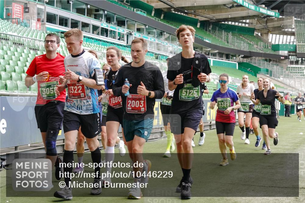 13.09.2026 - 21. swb-Marathon Bremen Michael Burmester http://msf.ph/oto/10446229 13.09.2026 13:08:10 Laufen im Stadion 132, 156, 489, 551, 607, 682, 716, 800, 808, 809, 831, 834, 846, 884, 911, 922, 1025, 1124, 1173, 1189, 1210, 1285, 1289, 1322, 1364, 1369, 1387, 1395, 1398, 1532, 1559, 1600, 1688, 1831, 1841, 1854, 1871, 1899, 1926, 1938, 2003, 2041, 2070, 2090, 2215, 2219, 2229, 2283, 2318, 2366, 2380, 2405, 2413, 2440, 2467, 2492, 2565, 2611, 2635, 2692, 2699, 2721, 2727, 2731, 2755, 2782, 2802, 2818, 2823, 2831, 2841, 2866, 2897, 2911, 2930, 2949, 2960 meine-sportfotos.de