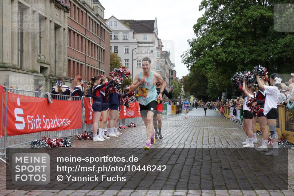 13.09.2026 - Kiel Lauf Yannick Fuchs http://msf.ph/oto/10446242 13.09.2026 12:16:53 Ziel 3365, 3971, 7833, 169, 7260, 9055, 1641, 8057, 10638, 10897, 1555, 10976 meine-sportfotos.de