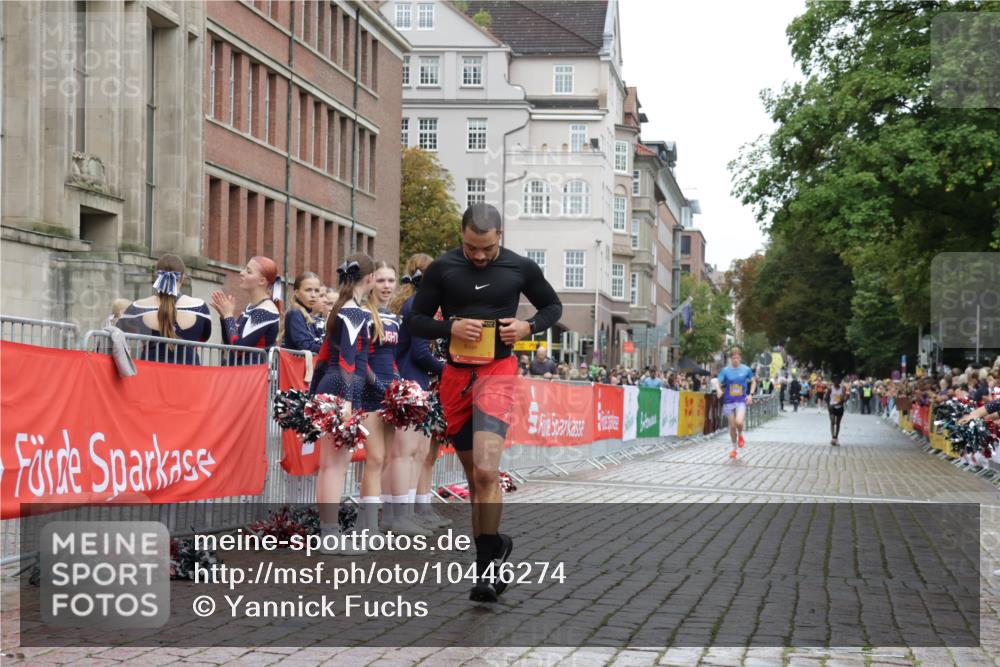 13.09.2026 - Kiel Lauf Yannick Fuchs http://msf.ph/oto/10446274 13.09.2026 12:16:54 Ziel 3365, 3971, 7833, 8057, 169, 7260, 9055, 1641, 10638, 10897, 12448, 1555, 10976 meine-sportfotos.de