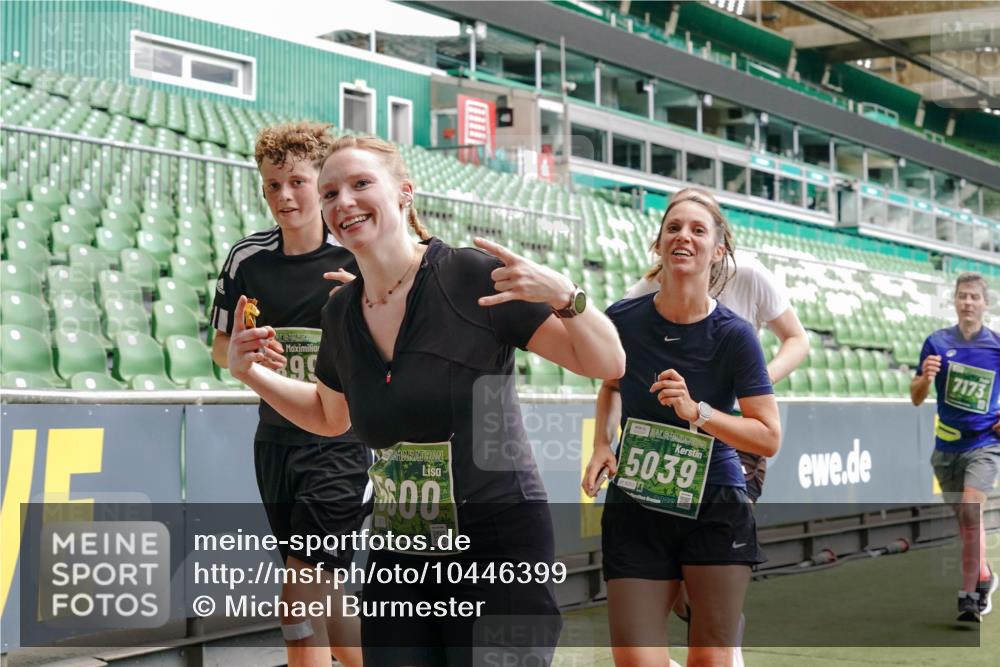 13.09.2026 - 21. swb-Marathon Bremen Michael Burmester http://msf.ph/oto/10446399 13.09.2026 13:08:13 Laufen im Stadion 132, 156, 489, 551, 607, 682, 716, 800, 808, 809, 834, 846, 884, 911, 922, 1025, 1124, 1150, 1173, 1189, 1210, 1285, 1289, 1322, 1364, 1369, 1387, 1395, 1398, 1532, 1559, 1600, 1688, 1831, 1841, 1854, 1871, 1880, 1899, 1926, 1938, 2003, 2041, 2070, 2090, 2215, 2219, 2229, 2283, 2318, 2366, 2380, 2405, 2413, 2440, 2467, 2492, 2565, 2611, 2635, 2692, 2699, 2721, 2727, 2731, 2755, 2782, 2802, 2818, 2823, 2831, 2841, 2866, 2897, 2911, 2930, 2949, 2960 meine-sportfotos.de