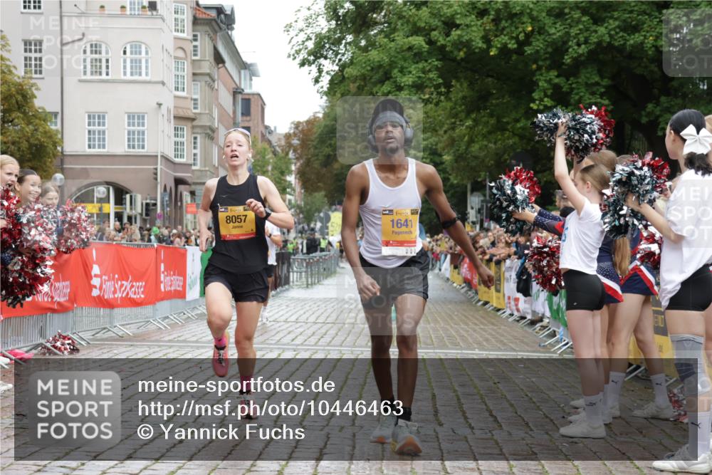 13.09.2026 - Kiel Lauf Yannick Fuchs http://msf.ph/oto/10446463 13.09.2026 12:17:23 Ziel 1166, 3643, 4325, 5522, 10684, 11287, 12448, 1641, 3365, 3971, 7833, 8057, 10638, 10897, 3366, 7186, 12084, 12449, 12521 meine-sportfotos.de
