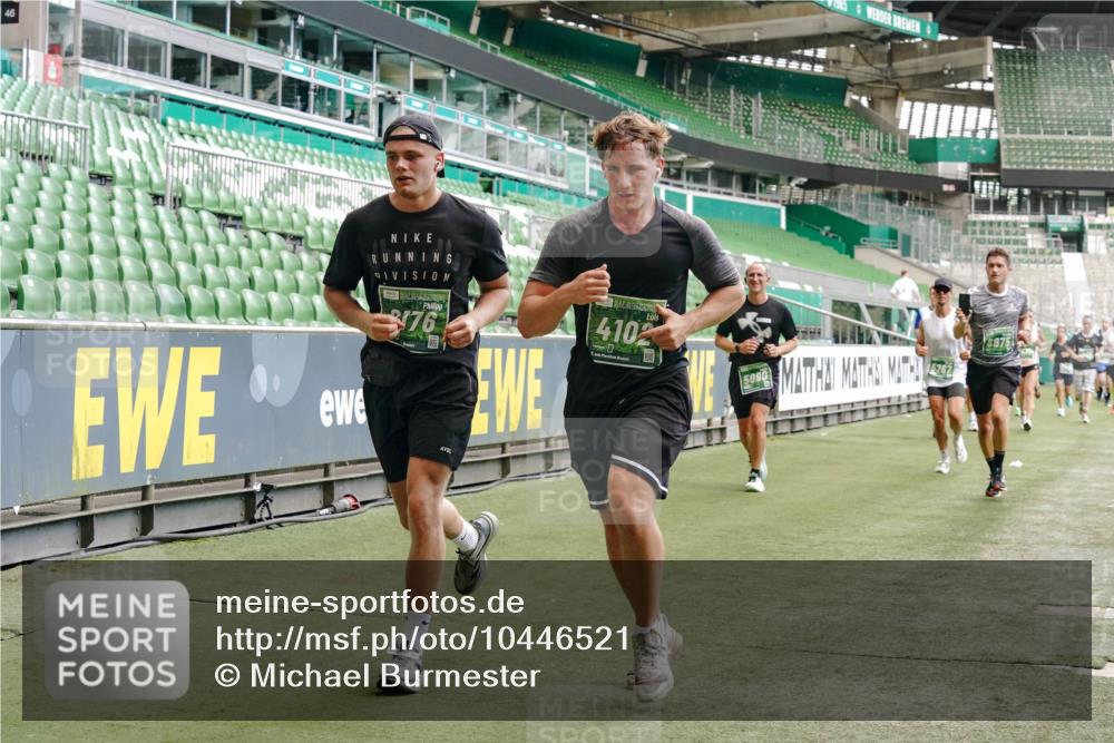 13.09.2026 - 21. swb-Marathon Bremen Michael Burmester http://msf.ph/oto/10446521 13.09.2026 13:08:16 Laufen im Stadion 132, 156, 489, 551, 607, 682, 716, 800, 808, 809, 834, 846, 884, 911, 922, 1025, 1124, 1150, 1173, 1189, 1210, 1285, 1289, 1322, 1364, 1369, 1387, 1395, 1398, 1532, 1559, 1600, 1688, 1831, 1841, 1854, 1871, 1880, 1899, 1926, 1938, 2003, 2041, 2070, 2090, 2215, 2219, 2229, 2283, 2318, 2366, 2380, 2405, 2413, 2440, 2467, 2492, 2565, 2611, 2635, 2692, 2699, 2721, 2727, 2731, 2755, 2782, 2802, 2818, 2823, 2831, 2841, 2866, 2897, 2911, 2930, 2949, 2960 meine-sportfotos.de