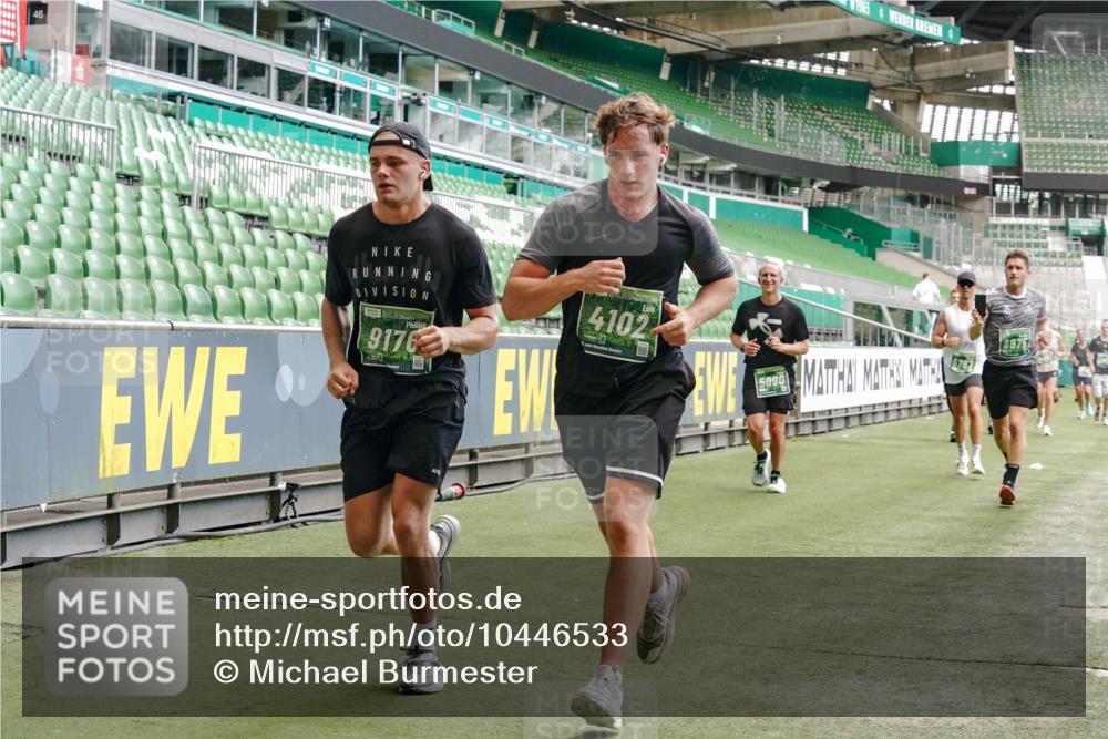 13.09.2026 - 21. swb-Marathon Bremen Michael Burmester http://msf.ph/oto/10446533 13.09.2026 13:08:16 Laufen im Stadion 132, 156, 489, 551, 607, 682, 716, 800, 808, 809, 834, 846, 884, 911, 922, 1025, 1124, 1150, 1173, 1189, 1210, 1285, 1289, 1322, 1364, 1369, 1387, 1395, 1398, 1532, 1559, 1600, 1688, 1831, 1841, 1854, 1871, 1880, 1899, 1926, 1938, 2003, 2041, 2070, 2090, 2215, 2219, 2229, 2283, 2318, 2366, 2380, 2405, 2413, 2440, 2467, 2492, 2565, 2611, 2635, 2692, 2699, 2721, 2727, 2731, 2755, 2782, 2802, 2818, 2823, 2831, 2841, 2866, 2897, 2911, 2930, 2949, 2960 meine-sportfotos.de
