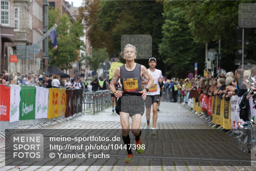 13.09.2026 - Kiel Lauf Yannick Fuchs http://msf.ph/oto/10447398 13.09.2026 12:18:54 Ziel 1510, 1661, 2960, 3884, 4280, 12648, 12707, 447, 949, 1970, 3967, 6333, 8402, 11272, 1492, 10209, 11240, 447, 949, 3967 meine-sportfotos.de