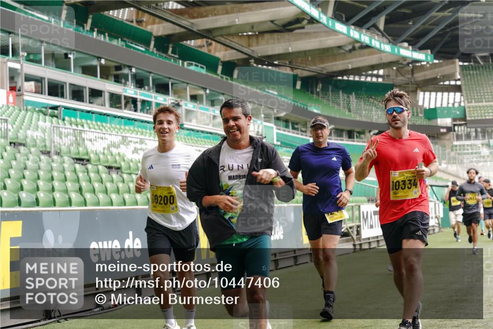 13.09.2026 - 21. swb-Marathon Bremen Michael Burmester http://msf.ph/oto/10447406 13.09.2026 10:29:54 Laufen im Stadion 10162, 10170, 10174, 10183, 10193, 10200, 10218, 10233, 10253, 10267, 10304, 10316, 10334, 10339, 10348, 10359, 10381, 10392, 10421, 10426, 10452, 10467, 10515, 10525, 10537, 10538, 10585, 10588, 10641, 10652, 10709, 10714, 10734, 10739, 10761, 10763, 10764, 10765, 10780, 10808, 10825, 10827, 10835, 10837, 10840, 10862, 10863, 10876, 10884, 10886, 10887, 10906, 10910, 10923, 10966, 10984, 10993, 11002, 11005, 11007, 11018, 11035, 11038, 11058, 11109 meine-sportfotos.de