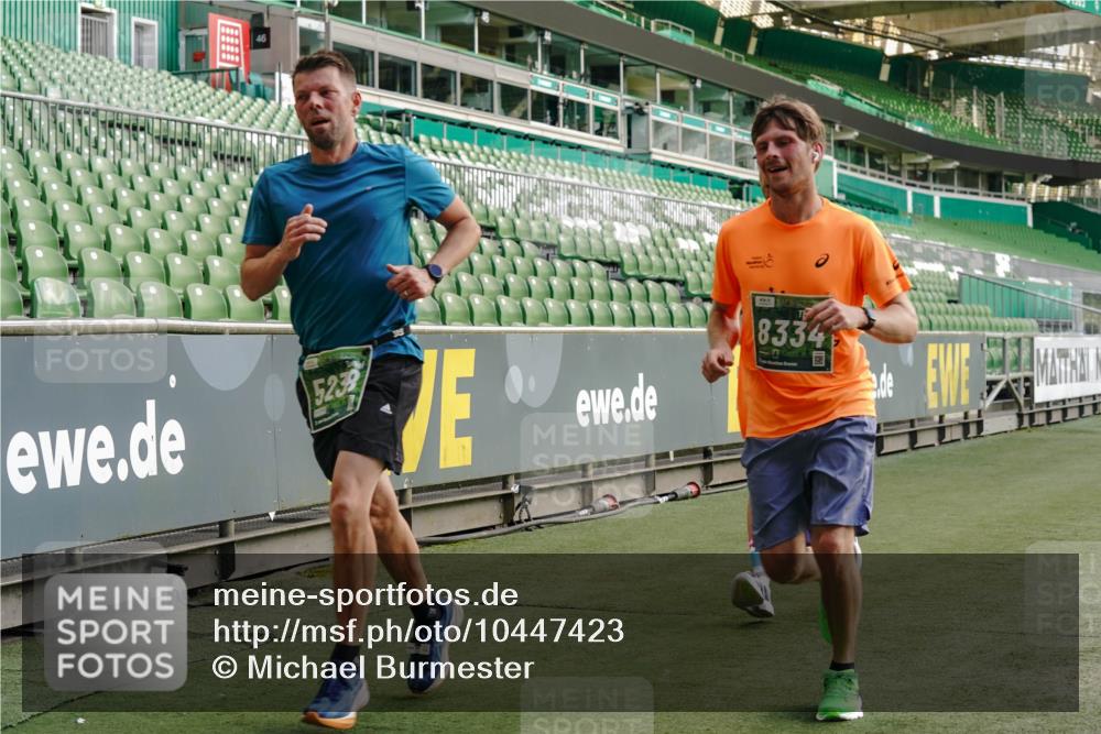 13.09.2026 - 21. swb-Marathon Bremen Michael Burmester http://msf.ph/oto/10447423 13.09.2026 12:47:00 Laufen im Stadion 195, 538, 567, 604, 621, 697, 868, 1017, 1034, 1181, 1241, 1277, 1554, 1863, 2021, 2084, 2087, 2266, 2297, 2538, 2646, 2809, 2889, 2956, 3118, 3196, 3242, 3284, 3297, 3424, 3520, 3794, 4025, 4157, 4236, 4239, 4614, 4729, 4777, 4808, 4992, 5024, 5238, 5283, 5674, 5719, 5725, 5803, 5976, 6053, 6686, 6708, 6784, 6815, 7102, 7336, 7538, 7814, 7871, 8060, 8319, 8325, 8331, 8334, 8611, 8621, 8670, 8701, 8756, 8936, 8980, 8983, 9061, 9273, 9495, 9544, 9689, 9813, 9918, 13034, 439 meine-sportfotos.de