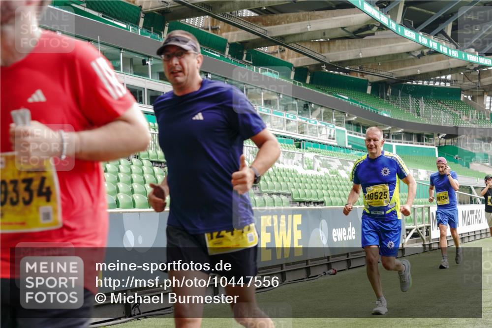 13.09.2026 - 21. swb-Marathon Bremen Michael Burmester http://msf.ph/oto/10447556 13.09.2026 10:29:56 Laufen im Stadion 10162, 10170, 10174, 10183, 10193, 10200, 10218, 10233, 10253, 10267, 10281, 10304, 10316, 10334, 10339, 10348, 10359, 10381, 10392, 10421, 10426, 10452, 10467, 10515, 10525, 10537, 10538, 10585, 10588, 10641, 10652, 10714, 10734, 10739, 10761, 10763, 10764, 10765, 10780, 10808, 10825, 10827, 10835, 10837, 10840, 10862, 10863, 10876, 10884, 10886, 10887, 10906, 10910, 10923, 10966, 10984, 10993, 11002, 11005, 11007, 11018, 11035, 11038, 11109 meine-sportfotos.de