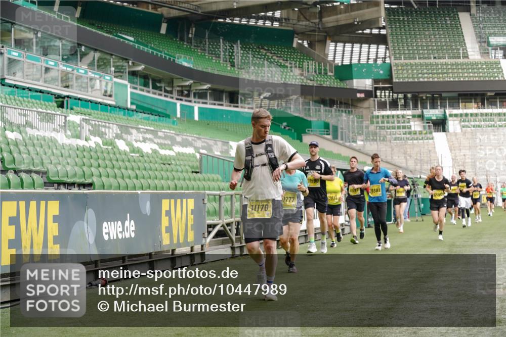 13.09.2026 - 21. swb-Marathon Bremen Michael Burmester http://msf.ph/oto/10447989 13.09.2026 10:30:05 Laufen im Stadion 10162, 10170, 10174, 10183, 10193, 10200, 10218, 10233, 10253, 10267, 10281, 10304, 10334, 10339, 10348, 10359, 10381, 10392, 10421, 10426, 10452, 10467, 10515, 10525, 10537, 10585, 10588, 10641, 10652, 10714, 10734, 10739, 10757, 10761, 10763, 10764, 10765, 10780, 10808, 10825, 10827, 10837, 10840, 10862, 10863, 10876, 10884, 10886, 10887, 10906, 10910, 10923, 10966, 10984, 11002, 11005, 11007, 11018, 11038, 11109 meine-sportfotos.de