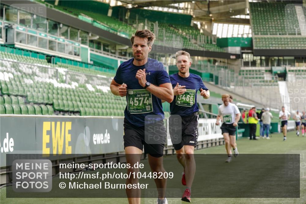 13.09.2026 - 21. swb-Marathon Bremen Michael Burmester http://msf.ph/oto/10448209 13.09.2026 12:47:28 Laufen im Stadion 382, 384, 538, 567, 604, 621, 697, 868, 889, 1034, 1181, 1554, 1872, 2021, 2087, 2266, 2538, 2646, 2809, 2956, 3118, 3196, 3242, 3284, 3297, 3424, 3466, 3520, 3794, 3910, 4025, 4236, 4239, 4614, 4712, 4729, 4777, 4808, 4992, 5024, 5238, 5283, 5674, 5725, 5803, 5976, 6025, 6053, 6058, 6686, 6708, 6784, 6815, 7102, 7399, 7538, 7803, 7814, 7871, 8060, 8334, 8611, 8621, 8670, 8701, 8706, 8980, 8981, 8983, 9010, 9061, 9495, 9544, 9689, 9813, 9918, 13034 meine-sportfotos.de