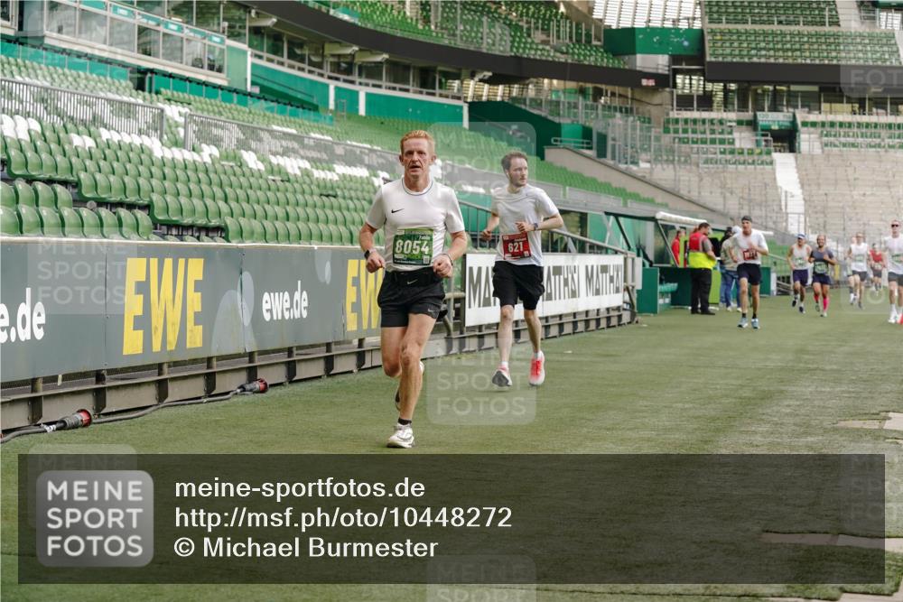 13.09.2026 - 21. swb-Marathon Bremen Michael Burmester http://msf.ph/oto/10448272 13.09.2026 12:47:30 Laufen im Stadion 382, 384, 538, 567, 604, 621, 697, 868, 889, 1034, 1181, 1554, 1872, 1925, 2021, 2087, 2266, 2538, 2646, 2809, 2956, 3118, 3196, 3242, 3284, 3297, 3424, 3466, 3520, 3794, 3910, 4025, 4236, 4239, 4614, 4712, 4729, 4777, 4808, 4992, 5024, 5238, 5283, 5674, 5725, 5803, 5976, 6025, 6053, 6058, 6686, 6708, 6784, 6815, 7102, 7399, 7538, 7803, 7814, 7871, 8060, 8334, 8611, 8621, 8670, 8701, 8706, 8980, 8981, 8983, 9010, 9061, 9495, 9544, 9689, 9813, 9918, 13034 meine-sportfotos.de