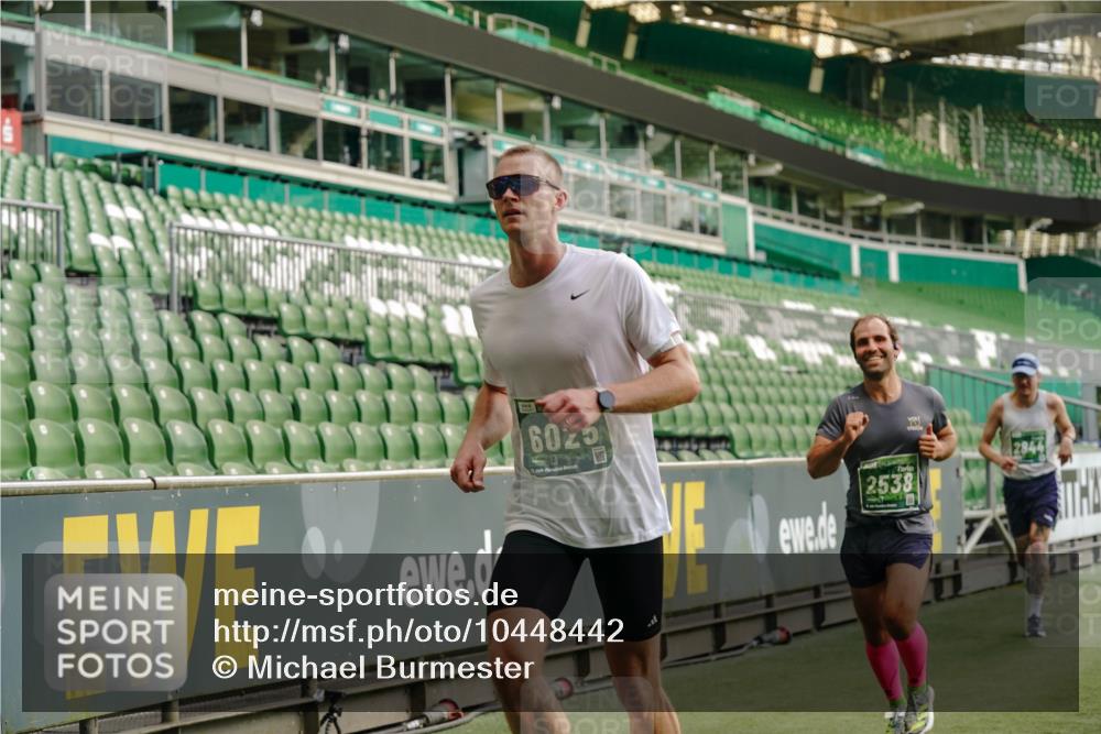 13.09.2026 - 21. swb-Marathon Bremen Michael Burmester http://msf.ph/oto/10448442 13.09.2026 12:47:41 Laufen im Stadion 382, 384, 538, 604, 621, 868, 889, 1554, 1872, 1925, 2021, 2087, 2266, 2538, 2605, 2646, 2809, 2844, 2956, 3110, 3118, 3127, 3196, 3242, 3284, 3297, 3424, 3466, 3520, 3794, 3910, 4025, 4236, 4239, 4614, 4712, 4729, 4777, 4808, 4992, 5024, 5238, 5283, 5674, 5725, 5803, 5976, 6025, 6053, 6058, 6686, 6708, 6784, 6815, 6951, 7102, 7399, 7538, 7803, 7814, 7871, 8060, 8334, 8611, 8621, 8706, 8877, 8973, 8980, 8981, 8983, 9010, 9061, 9429, 9544, 9689, 9813, 9918, 13034 meine-sportfotos.de