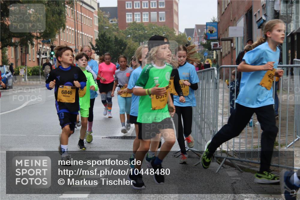 13.09.2026 - Kiel Lauf Markus Tischler http://msf.ph/oto/10448480 13.09.2026 08:52:57 Fleethörn 1, 98, 6846, 50, 18, 6579 meine-sportfotos.de