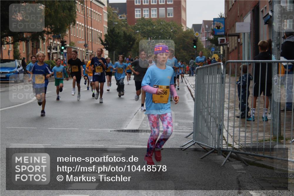 13.09.2026 - Kiel Lauf Markus Tischler http://msf.ph/oto/10448578 13.09.2026 08:53:22 Fleethörn 611, 1159, 5432, 6004, 56 meine-sportfotos.de