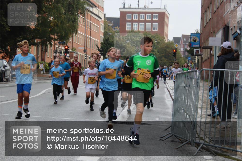 13.09.2026 - Kiel Lauf Markus Tischler http://msf.ph/oto/10448644 13.09.2026 08:53:45 Fleethörn 9714, 6134, 6214, 7055, 11672, 39, 747 meine-sportfotos.de