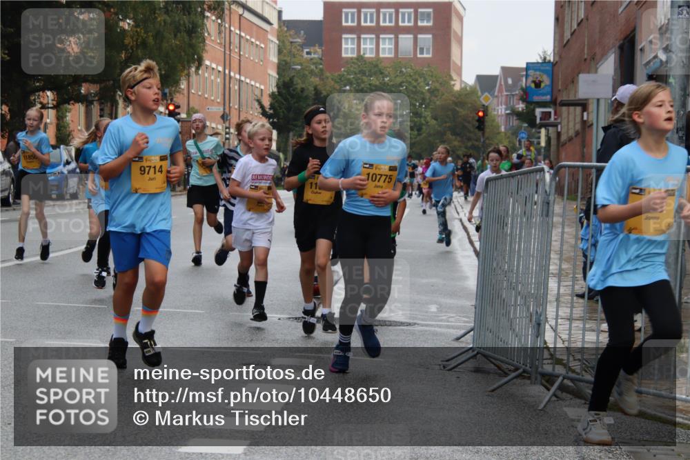 13.09.2026 - Kiel Lauf Markus Tischler http://msf.ph/oto/10448650 13.09.2026 08:53:47 Fleethörn 11850, 38, 9714, 11, 138, 10775 meine-sportfotos.de