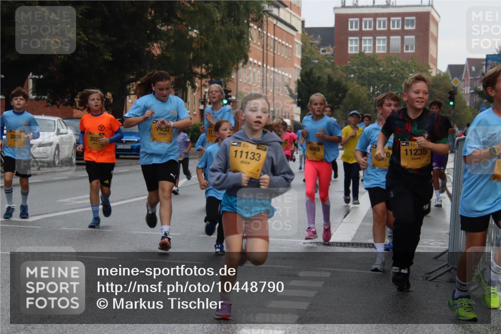 13.09.2026 - Kiel Lauf Markus Tischler http://msf.ph/oto/10448790 13.09.2026 08:54:30 Fleethörn 2026, 2022, 413, 1430, 4, 38, 11133, 4069, 11235 meine-sportfotos.de