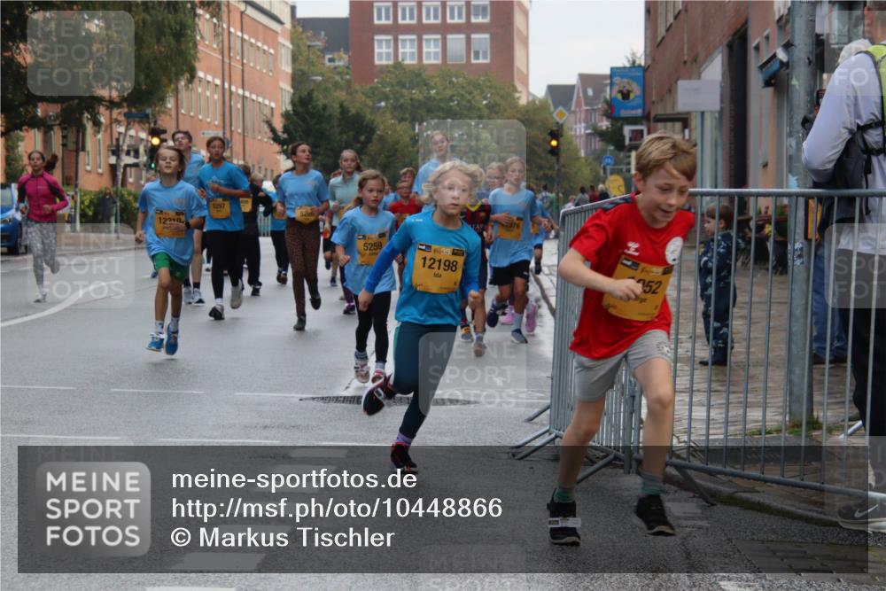 13.09.2026 - Kiel Lauf Markus Tischler http://msf.ph/oto/10448866 13.09.2026 08:54:57 Fleethörn 12219, 5297, 5285, 5259, 39, 12198, 52 meine-sportfotos.de