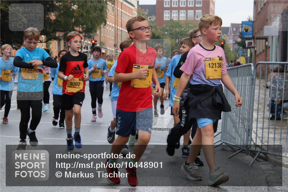 13.09.2026 - Kiel Lauf Markus Tischler http://msf.ph/oto/10448901 13.09.2026 08:55:08 Fleethörn 2453, 7925, 47, 38, 9302, 8960, 1712, 12138 meine-sportfotos.de